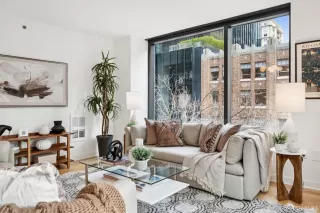 Photo #3: 426104822 Listing 