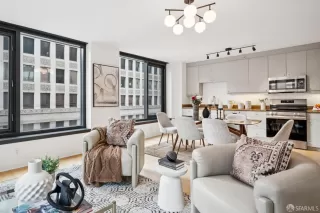 Photo #5: 426104822 Listing 