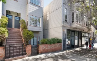 Photo #2: 426105002 Listing 