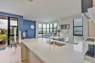 Photo #5: 426105320 Listing 