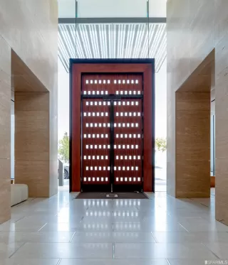 Photo #3: 426105418 Listing 