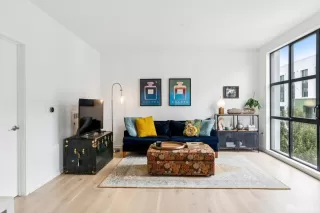 Photo #2: 426105791 Listing 