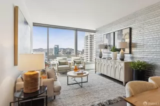 Photo #3: 426105943 Listing