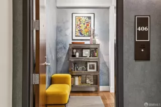 Photo #3: 426106047 Listing 