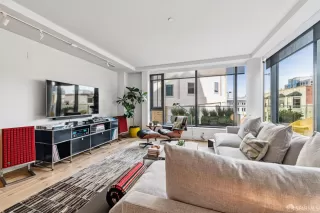 Photo #5: 426106047 Listing 