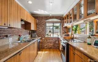 Photo #5: 426106053 Listing