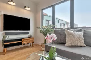 Photo #6: 426106128 Listing 