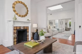 Photo #3: 426106138 Listing 