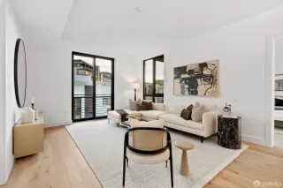 Photo #6: 426106187 Listing