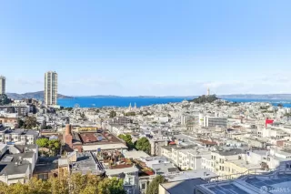 Photo #2: 426106208 Listing 