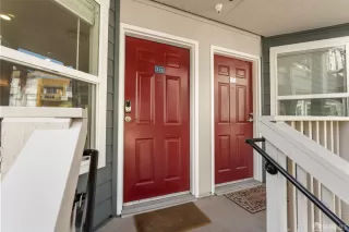 Photo #2: 426106369 Listing 