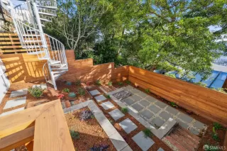 Photo #1: 426106712 Listing