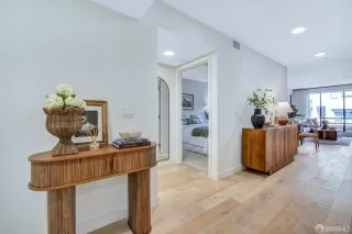 Photo #2: 426106720 Listing 