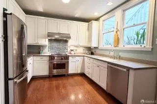 Photo #5: 426107145 Listing 