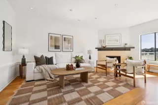 Photo #3: 426107210 Listing 