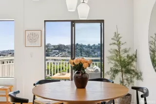 Photo #5: 426107210 Listing 