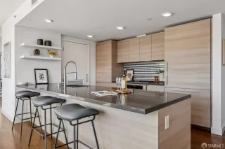 Photo #4: 426107442 Listing 