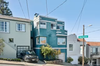 Photo #3: 426107814 Listing 