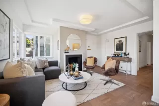 Photo #5: 426107814 Listing 