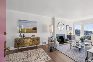 Photo #4: 426107867 Listing 