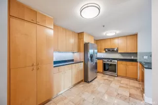 Photo #3: 426107985 Listing