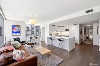 Photo #2: 426108011 Listing 