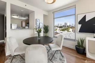 Photo #3: 426108028 Listing 