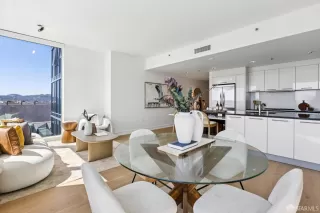 Photo #5: 426108116 Listing 