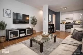 Photo #1: 426108120 Listing