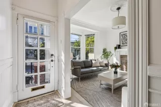 Photo #2: 426108146 Listing 