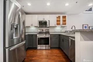 Photo #6: 426108151 Listing