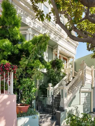 Photo #2: 426108191 Listing 