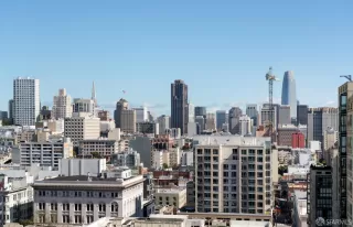 Photo #2: 426108246 Listing 