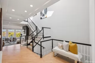 Photo #5: 426108349 Listing 