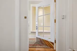 Photo #3: 426108391 Listing 