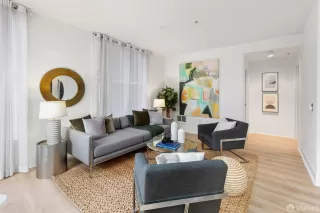 Photo #3: 426108439 Listing 