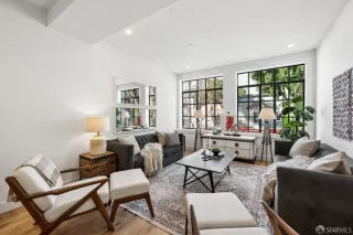 Photo #2: 426108615 Listing 