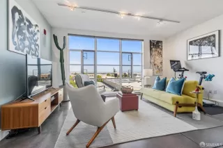 Photo #6: 426108630 Listing 