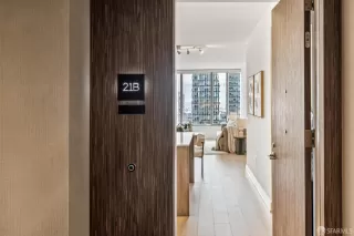 Photo #2: 426108802 Listing 