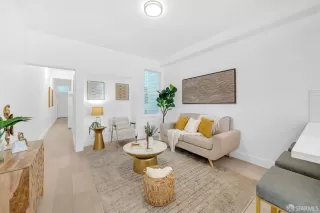 Photo #6: 426109088 Listing 