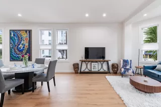 Photo #6: 426109389 Listing 