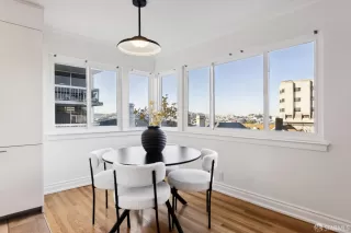 Photo #6: 426109558 Listing 