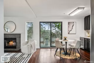 Photo #3: 426109607 Listing 