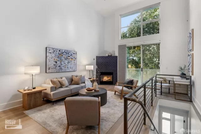 MLS: 426109912 Condo For Sale