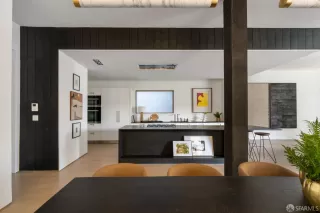 Photo #2: 426109999 Listing 