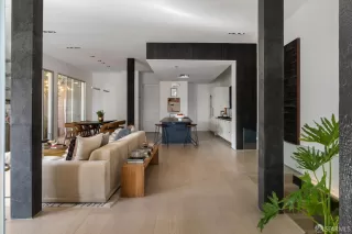 Photo #4: 426109999 Listing 