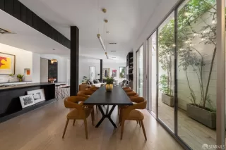 Photo #5: 426109999 Listing 