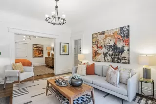 Photo #5: 426110054 Listing 