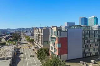 Photo #2: 426110064 Listing 