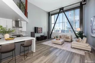 Photo #5: 426110365 Listing 